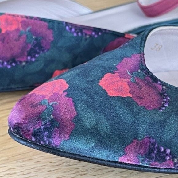 CLEO B FLATS Leather and Fabric Shoes with Ankle Strap, SIZE 38, Barely Worn - Picture 3 of 12